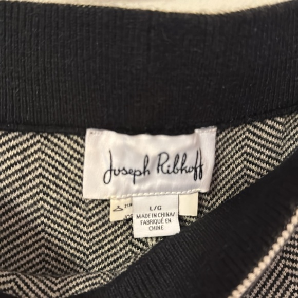 Wide legged herringbone knit pants - Picture 3 of 4